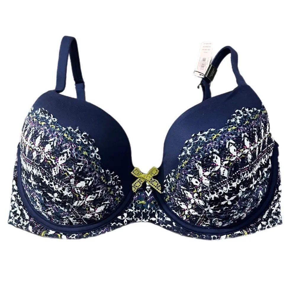 Victoria’s Secret Body Supersoft Lined Demi Crochet lace detail Bra navy